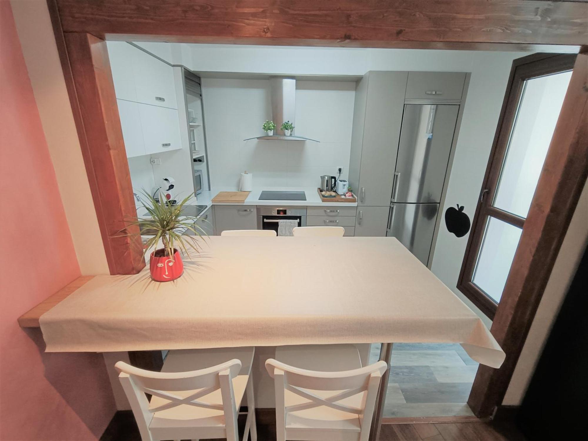 Bec, Hospital Cruces, Parking Gratis, Wifi, Aa, A 15 Min De Bilbao Apartment Barakaldo Exterior photo